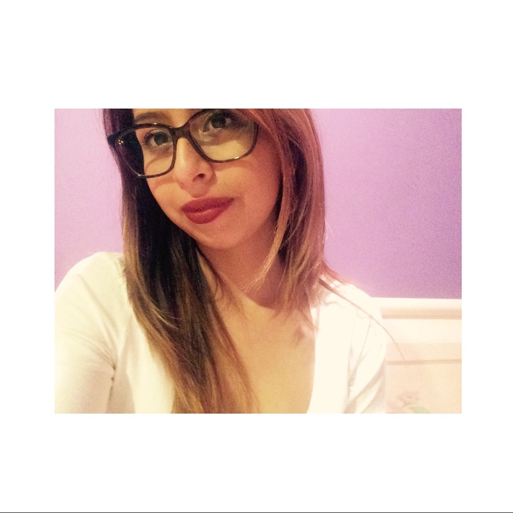 Meet your Posher, Janiee